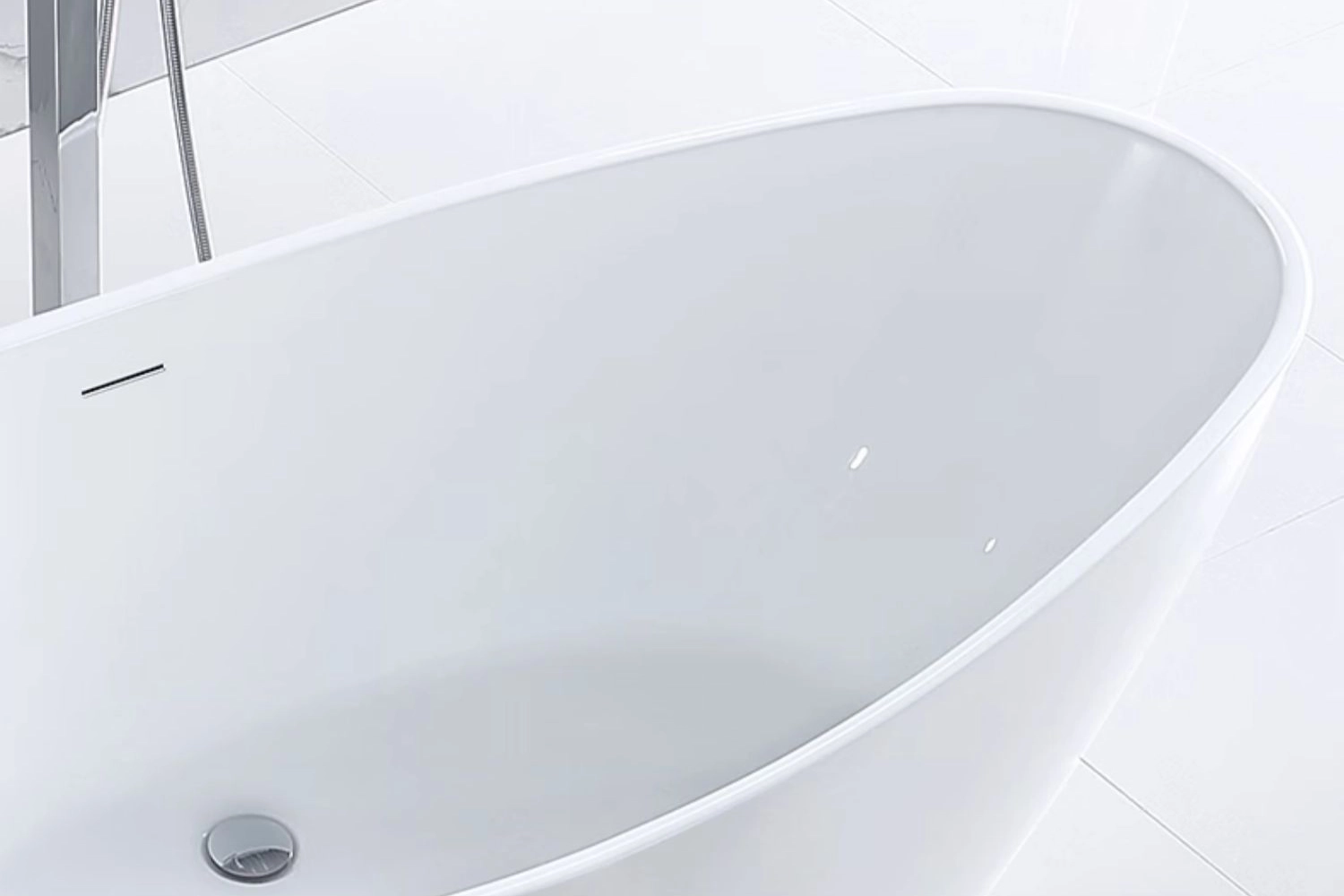 Modern Acrylic Single Slipper Tub - Smooth texture for east cleaning